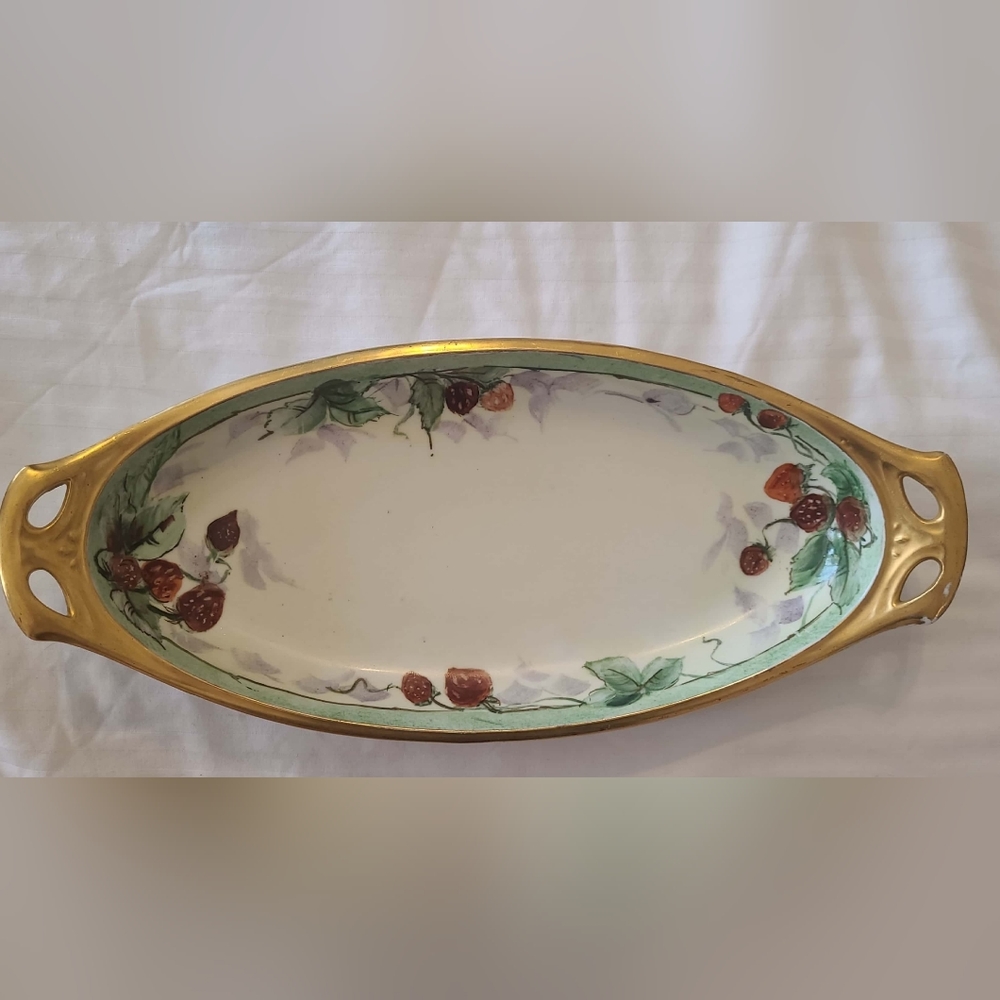 Vintage dish